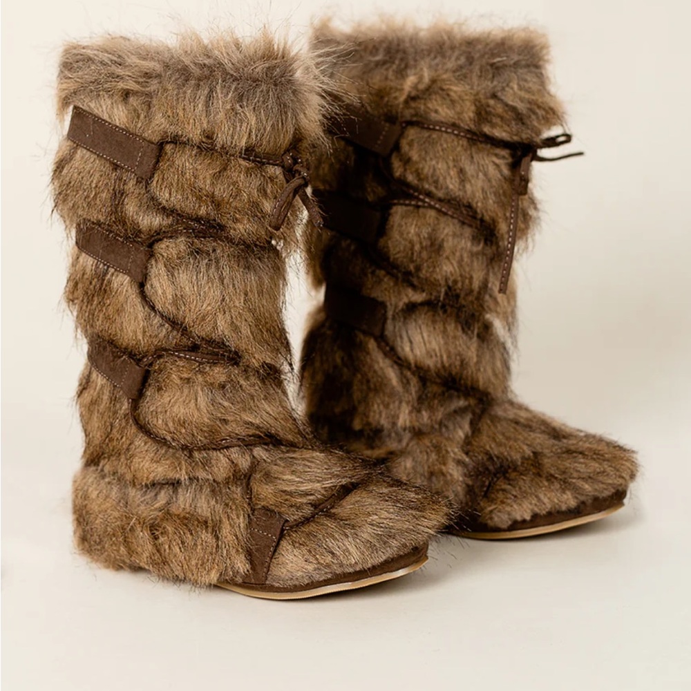 JOYFOLIE ZOE FAUX FUR BROWN BOOTS 1Y